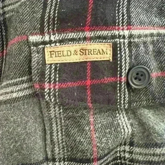 Men’s Field & Stream XXL flannel shirt, plaid button-down, EUC, winter wear - Picture 3 of 4